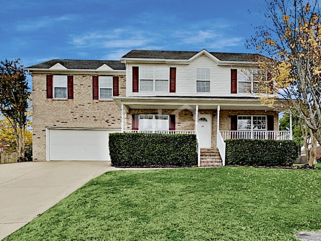 Building Photo - 204 Bates Ct