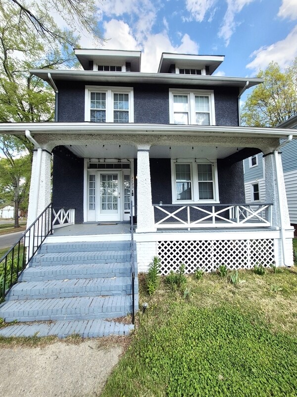 Building Photo - 2723 Fendall Ave