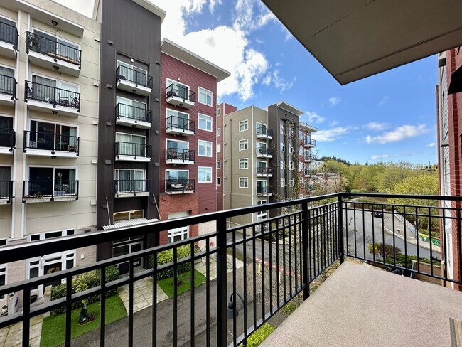 Building Photo - Ready Now! 1 Bedroom Condo located in Down...