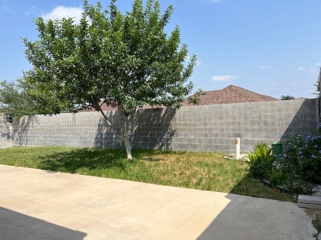 Building Photo - 3918 Ivana Ct
