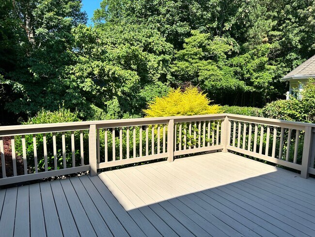 Building Photo - Beautiful home for rent in Fords Colony! Available Now!