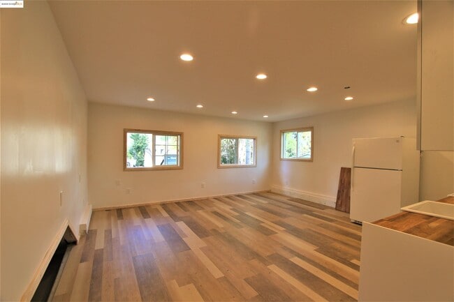 Building Photo - 7909 Winthrope St