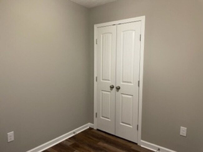 Building Photo - COMING SOON...Charming Townhome Minutes from Tim's Ford Lake!