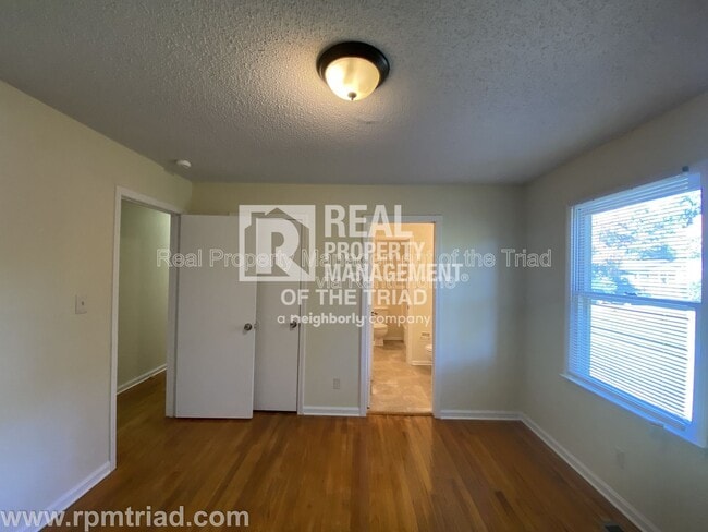 Building Photo - 410 Boyd St