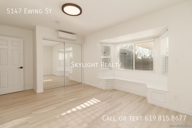 Building Photo - 5147 Ewing St