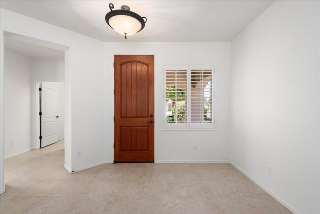 Building Photo - 22419 N San Ramon Ct