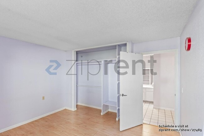 Building Photo - 2077 Washington Ave