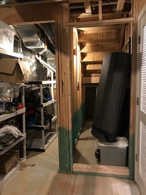 Building Photo - 624 Heathland Trl