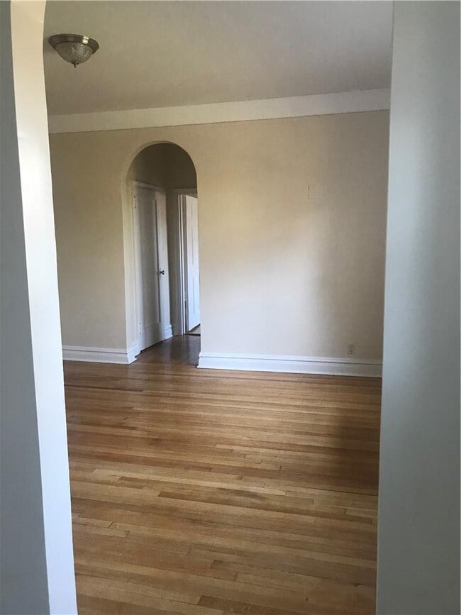 Building Photo - 110 Stonelea Pl