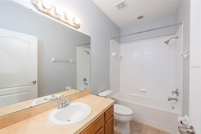 Building Photo - 4539 Amberly Oaks Ct