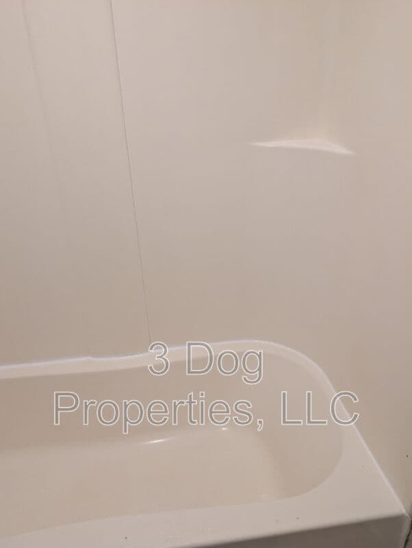 Building Photo - 1409 Bradt St