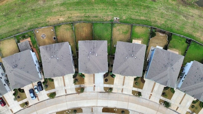 Building Photo - 22658 Sutherland Bend Ln