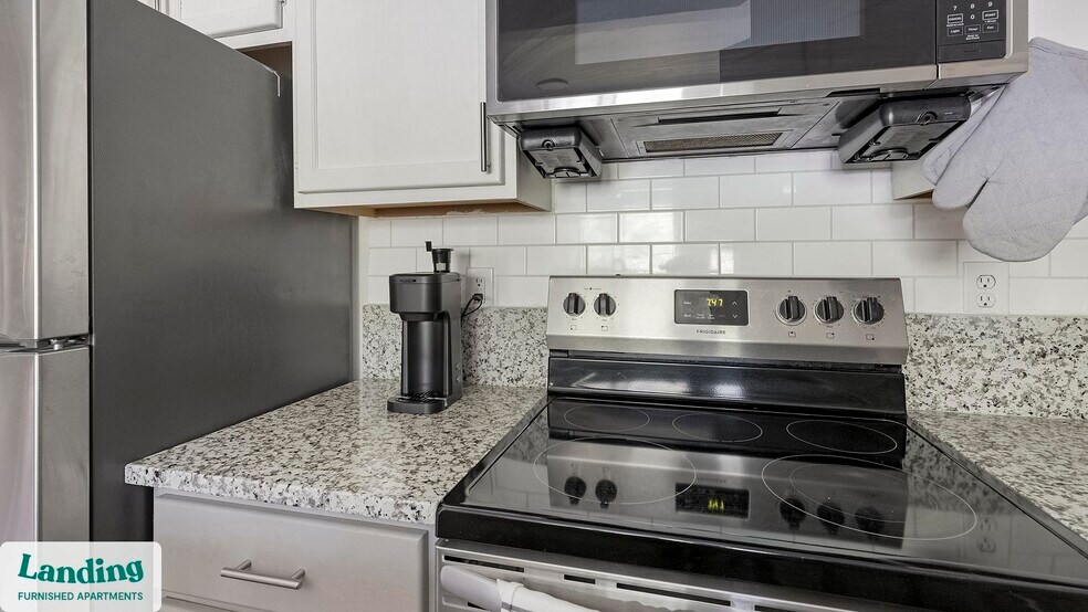 Building Photo - 19275 Stone Oak Pkwy