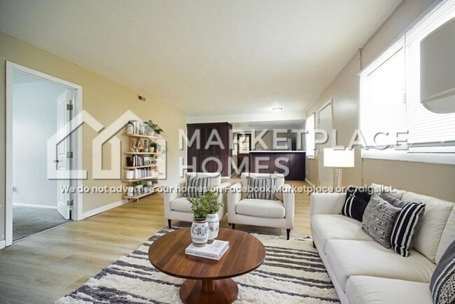 Building Photo - 6855 Woodhurst Dr