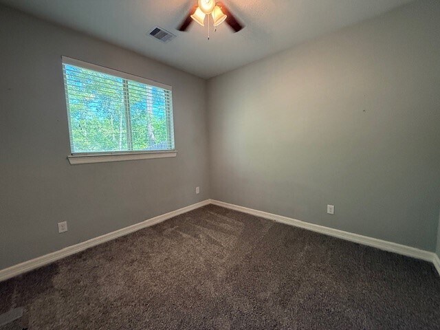 Building Photo - 1541 Primrose St