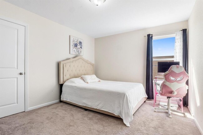 Building Photo - 101 Magnum Force Dr