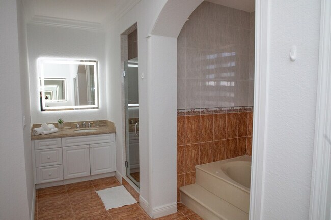 Building Photo - 14361 SW 31st St