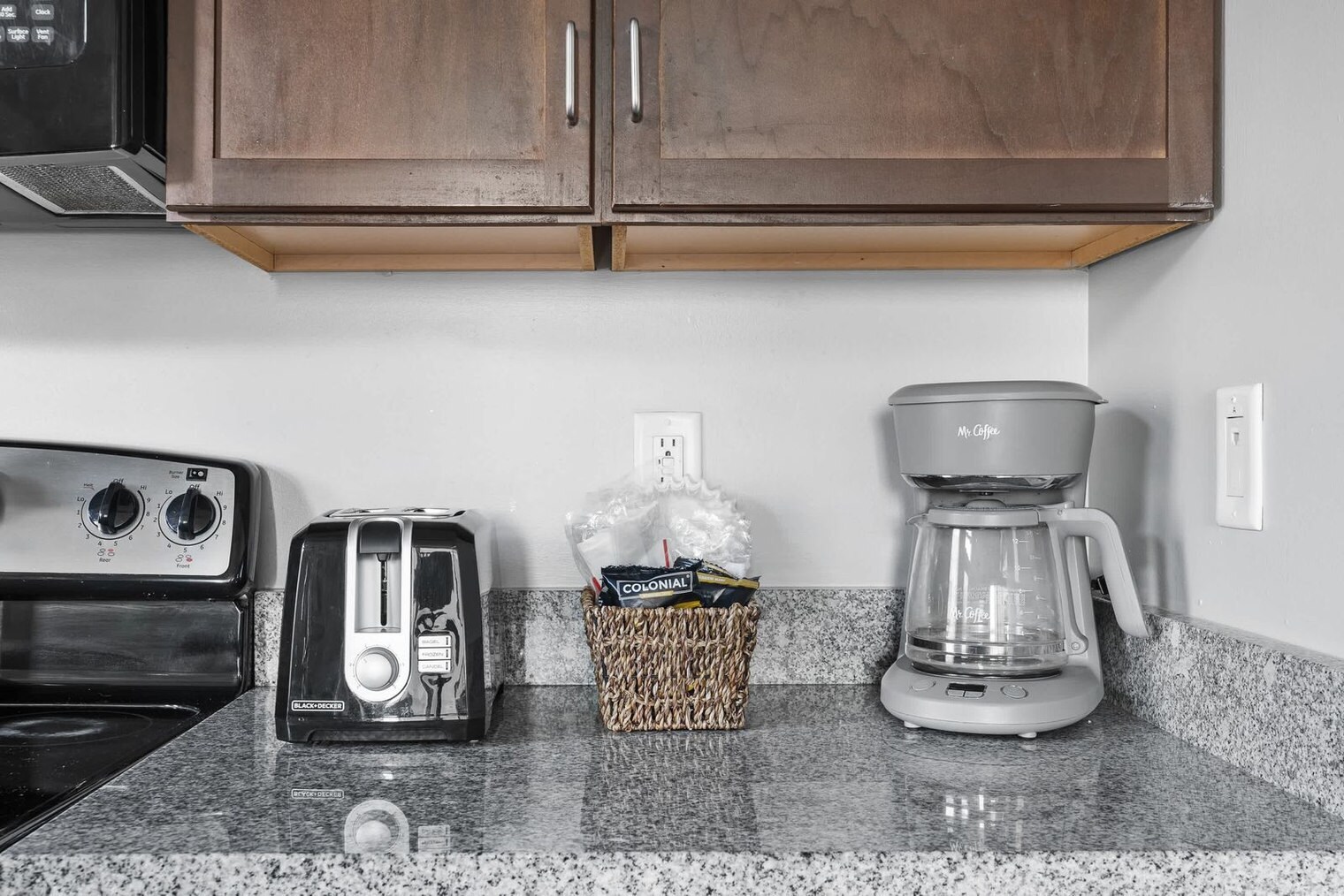 Building Photo - 235 S Delaware St