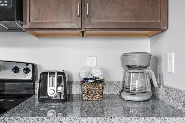 Building Photo - 235 S Delaware St