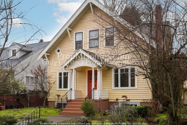 Building Photo - Discover Serenity in King Neighborhood!