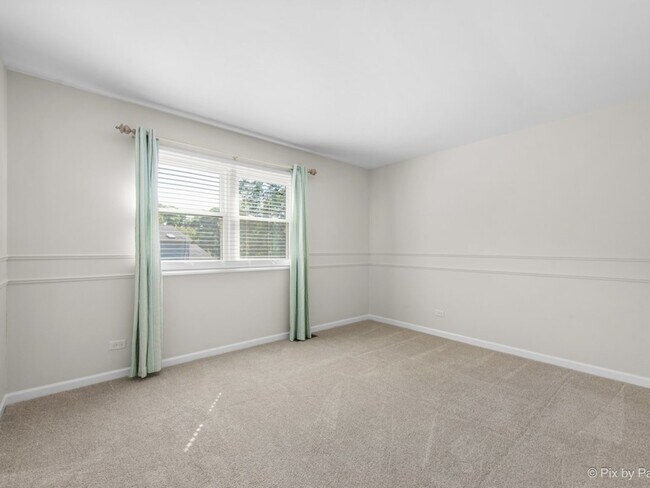 Building Photo - 1412 Rolling Grove Ct