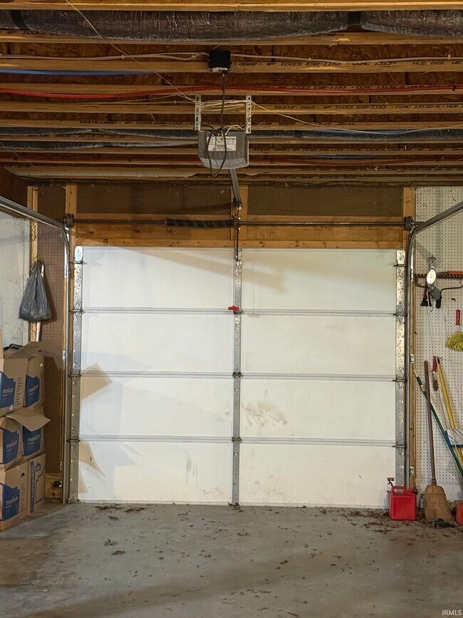 Building Photo - 4666 N Pne Dr