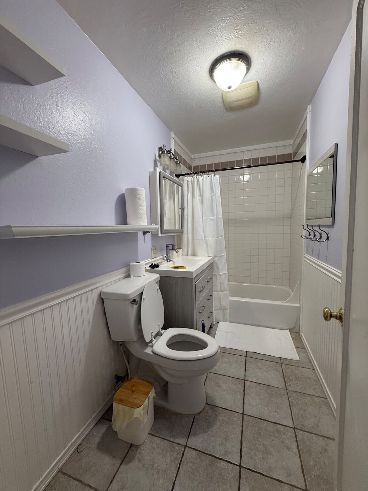 Building Photo - 600 NE 3rd St