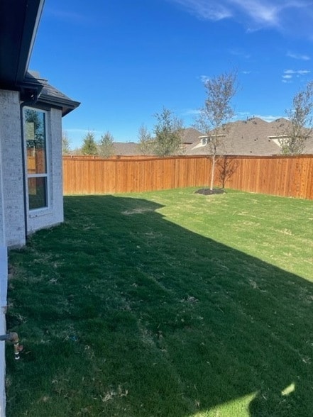 Building Photo - 2099 Roquette Dr