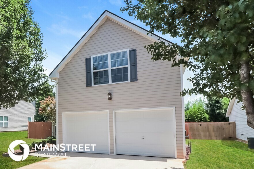 Building Photo - 4026 Shaded Oasis Ln