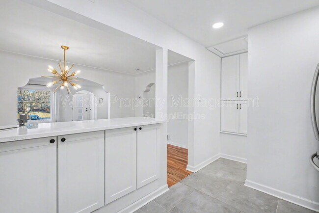 Building Photo - 3021 N Columbine St