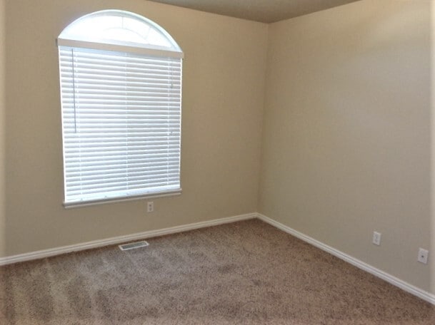 Building Photo - 6655 W Millen Cir