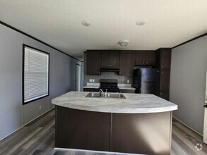 Building Photo - 326 Brutus Dr