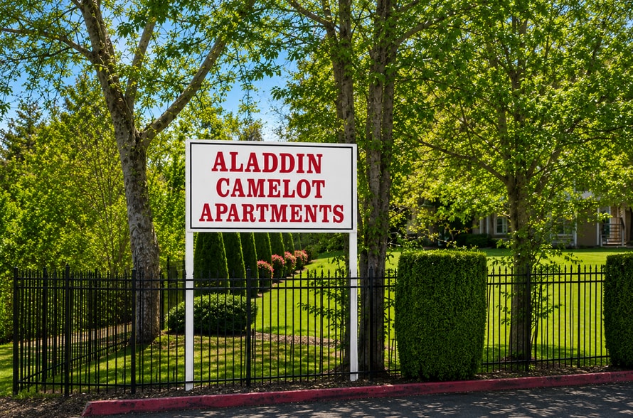 Interior Photo - Aladdin Camelot Apartments