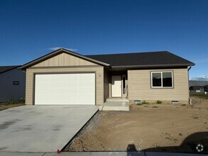 Building Photo - New Construction 3 bed, 2 bath!