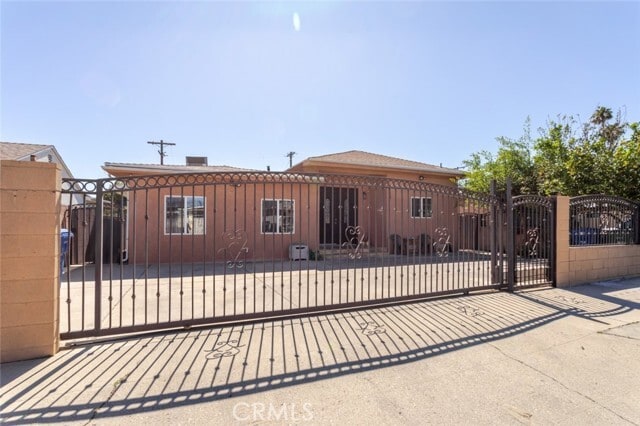 Building Photo - 14608 Cohasset St