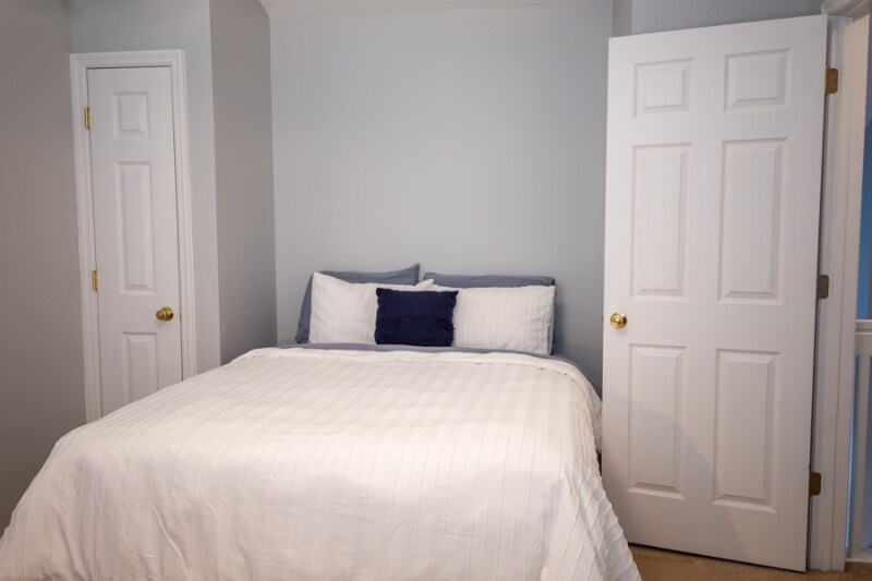 Building Photo - 573 Taryn Dr