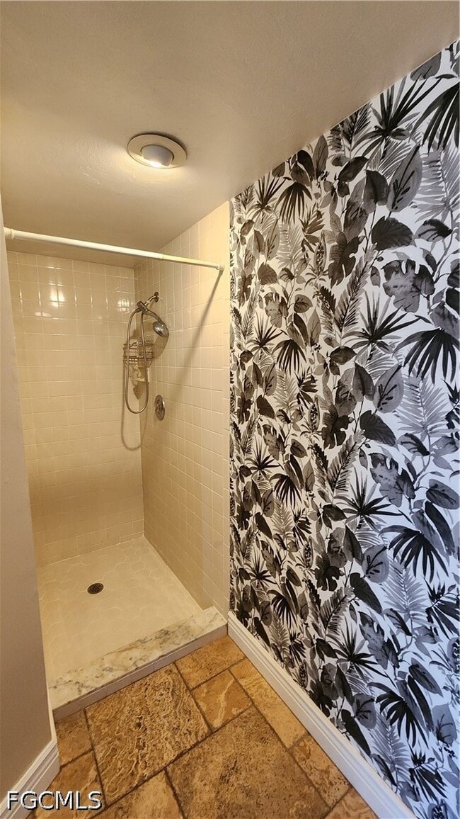 Building Photo - 6118 Montego Bay Loop