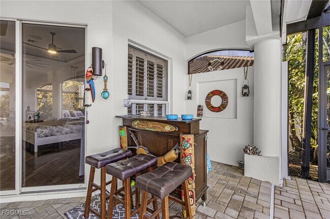Building Photo - 3724 Surfside Blvd