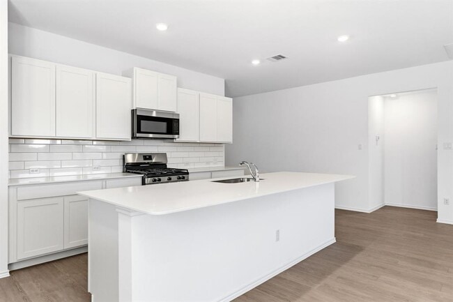 Building Photo - 1448 Boggy Crk Rnch Rd