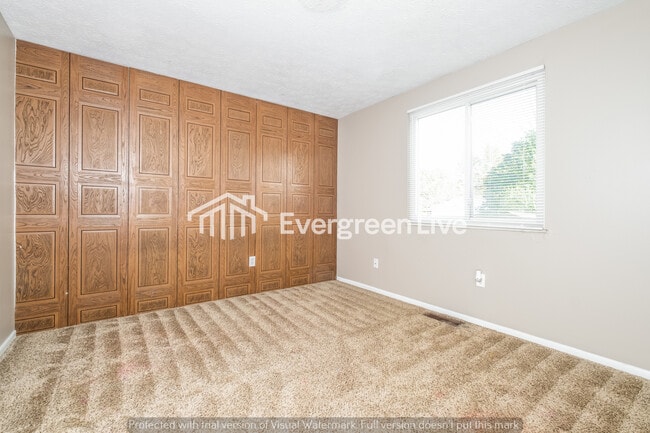 Building Photo - 3594 Rockledge Dr