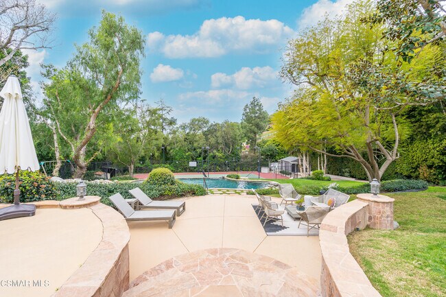Building Photo - 2653 Via Zurita Ct