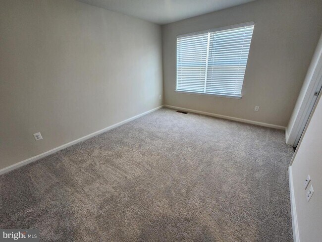 Building Photo - 1264 Red Clover Ln