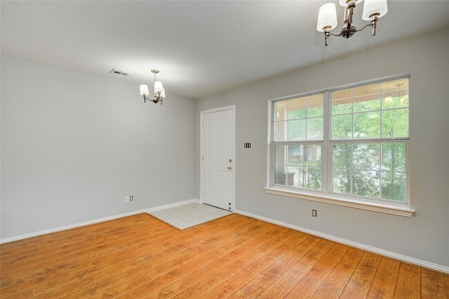 Building Photo - 12409 Urban Dale Ct