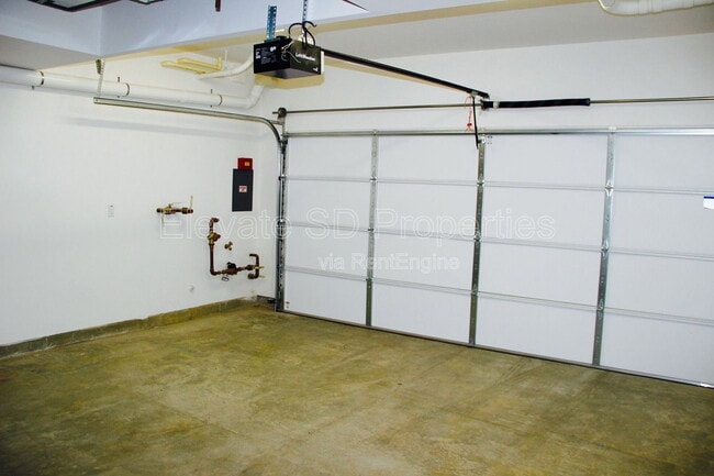 Building Photo - 2884 C St