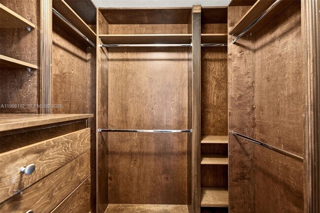 Building Photo - 3000 SW 130th Ave