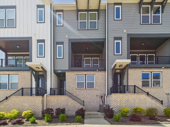 Primary Photo - 308 Ferebee Pl