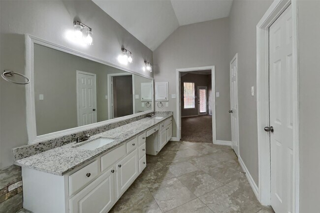 Building Photo - 3922 Wildwood Valley Ct