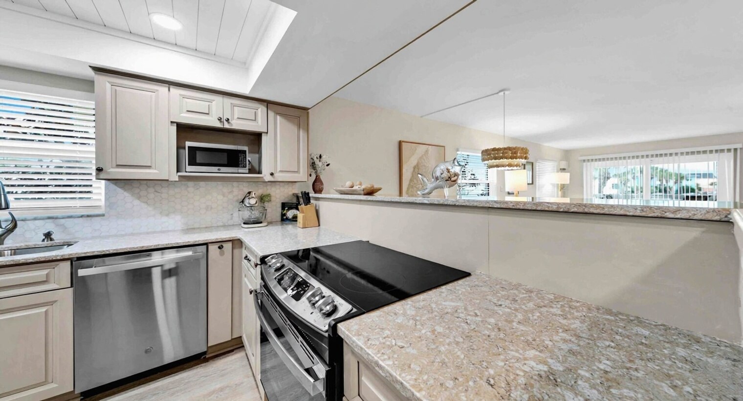 Building Photo - 925 Whelk Ct