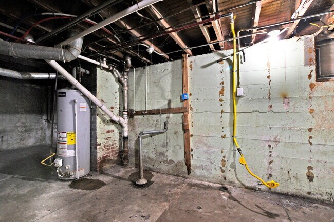 Building Photo - 1732 S 23rd St