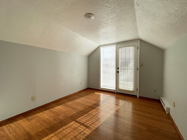 Building Photo - foulc01